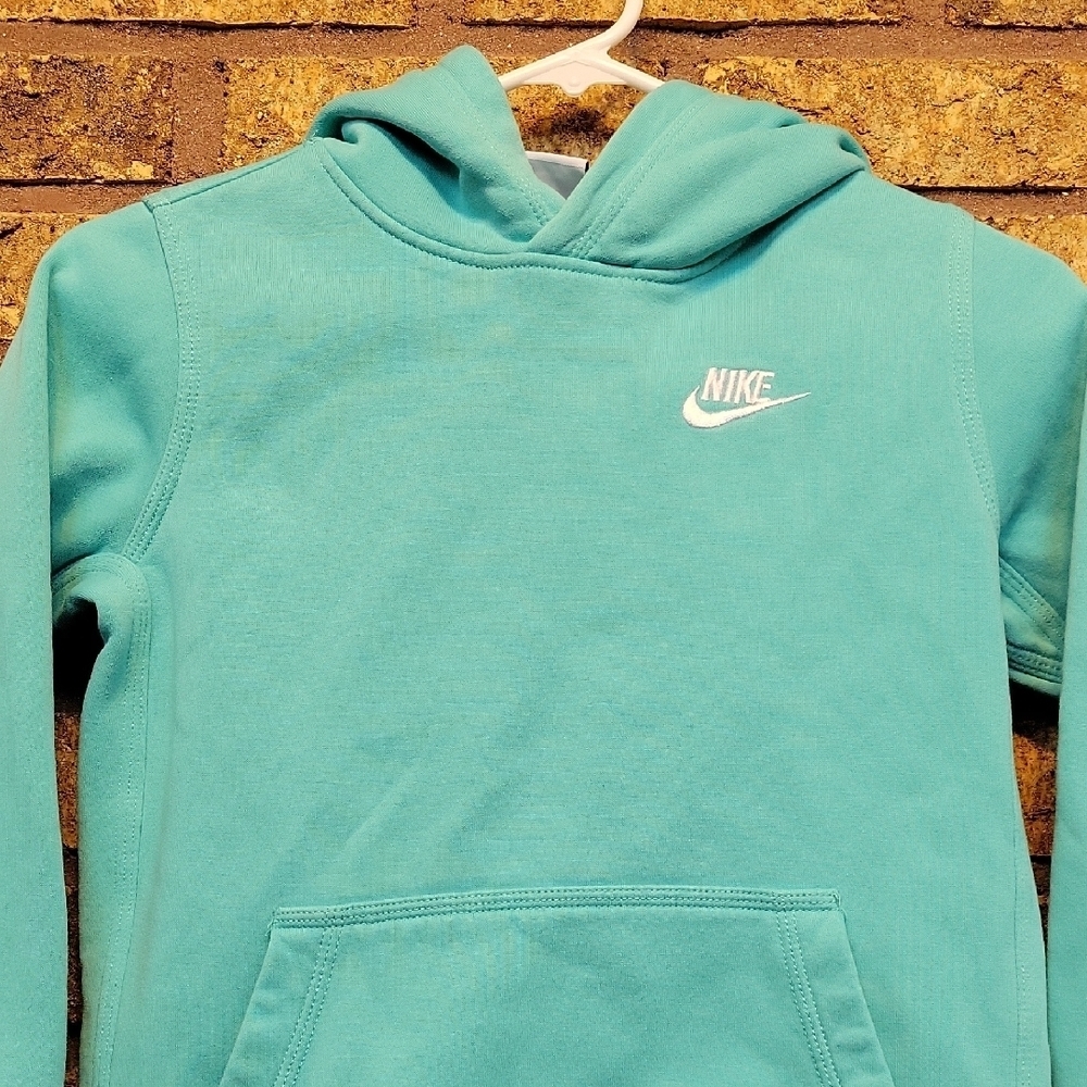 Nike Kids Turquoise Pullover Hoodie Sweatshrit Size Medium Casual Athletic - Picture 4 of 8